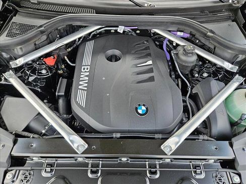 Used 2026 BMW X5 sDrive40i image 16