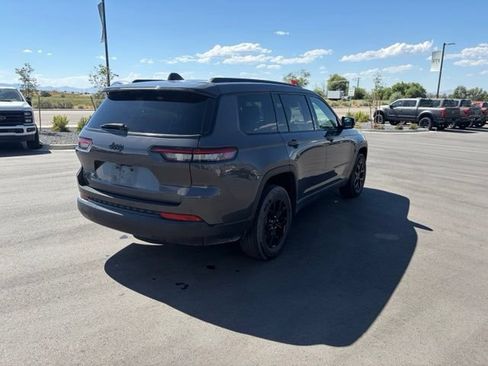 Used 2024 Jeep Grand Cherokee L Laredo AWD/4WD image 5
