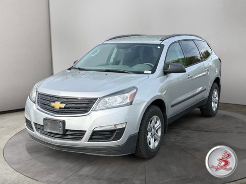 Used 2017 Chevrolet Traverse LS AWD/4WD image 3