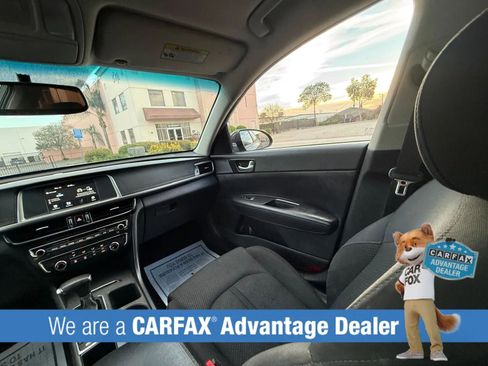 Used 2018 Kia Optima LX w/ 17" Alloy Wheels Package FWD image 27
