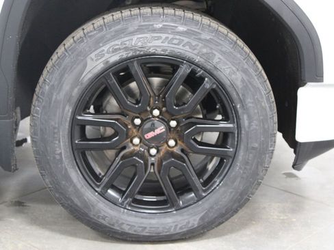 Used 2021 GMC Sierra 1500 Elevation AWD/4WD image 14