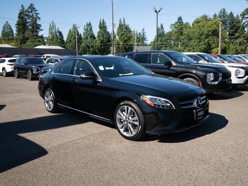 Used 2019 Mercedes-Benz C 300 Sedan image 26
