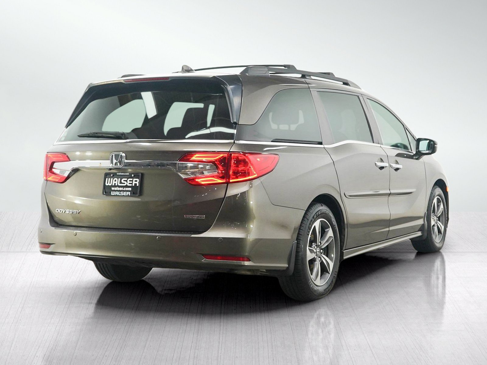 Used 2018 Honda Odyssey Touring image 6