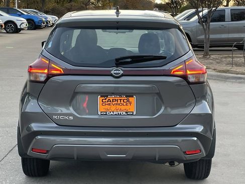 Used 2024 Nissan Kicks S image 5