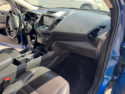 Used 2018 Ford Escape Titanium AWD/4WD image 25