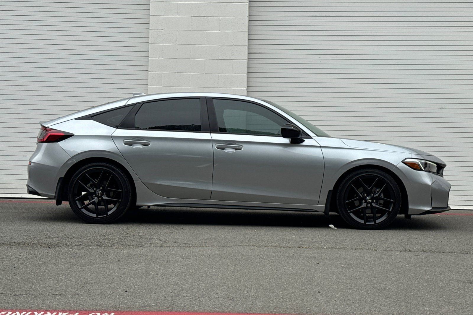 Used 2025 Honda Civic Sport image 7