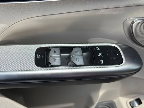 New 2026 Mercedes-Benz GLC 300 4MATIC image 33