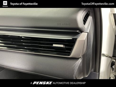 Certified 2025 Toyota Camry SE FWD image 10