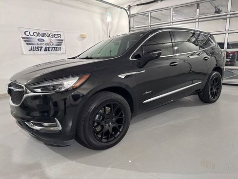 Used 2021 Buick Enclave Avenir w/ Avenir Technology Package image 5