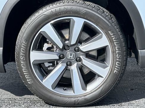 Certified 2024 Honda Pilot Touring image 26