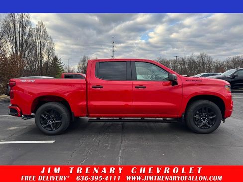 New 2026 Chevrolet Silverado 1500 Custom w/ LPO, Dark Essentials Package image 27