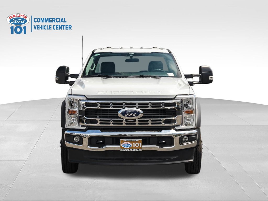 New 2026 Ford F550 2WD Regular Cab Super Duty image 2