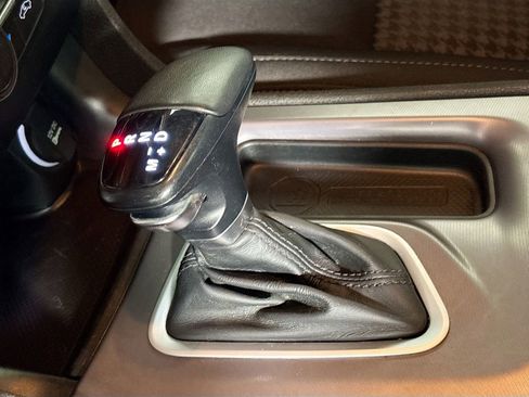 Used 2023 Dodge Charger SXT w/ Cold Weather Package image 17