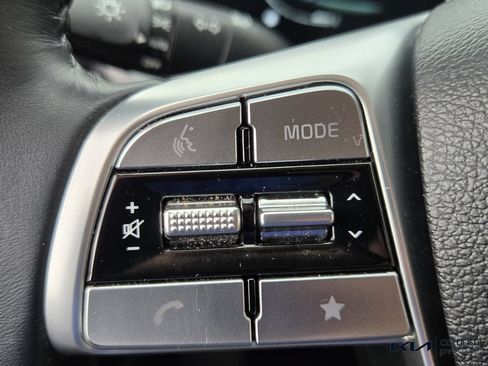 Certified 2024 Kia Telluride S FWD image 27