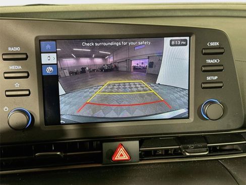 Certified 2025 Hyundai Elantra Sport FWD image 15