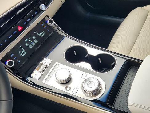 New 2026 Genesis GV70 2.5T AWD/4WD image 14