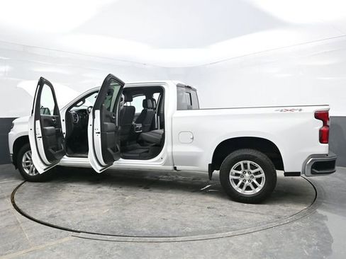 Used 2020 Chevrolet Silverado 1500 LTZ w/ LTZ Convenience Package image 44