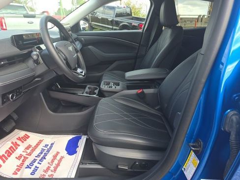 Used 2025 Ford Mustang Mach-E Select w/ Comfort Package Lite image 13