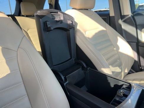 Used 2024 Ford Edge SEL w/ Convenience Package AWD/4WD image 34