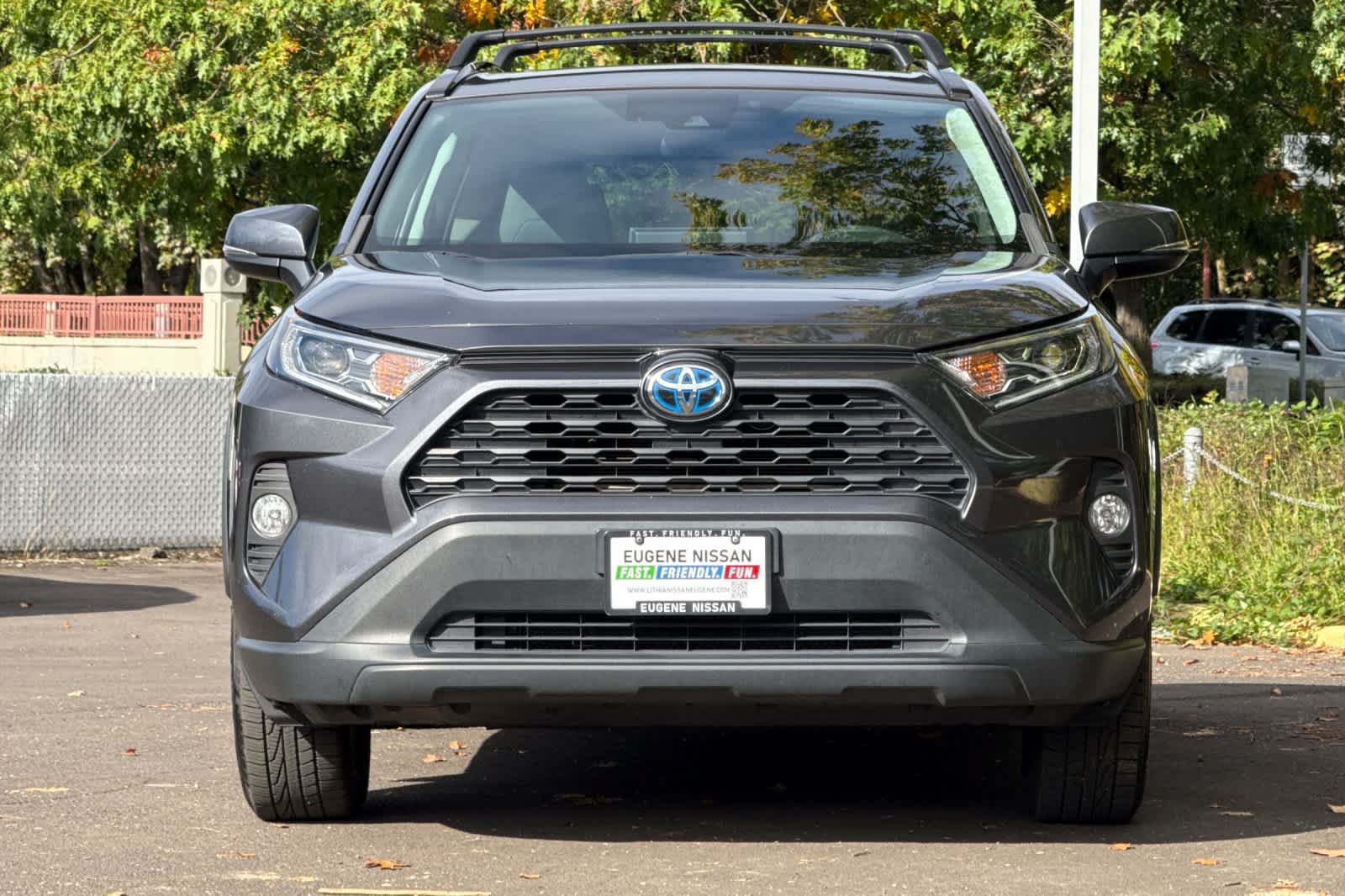 Used 2020 Toyota RAV4 XLE w/ Convenience Package AWD/4WD image 10