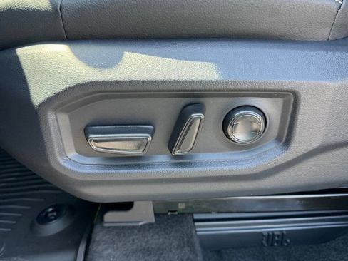 New 2026 Toyota Tundra Limited AWD/4WD image 20