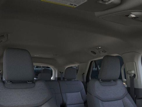 New 2026 Ford Explorer Active image 22