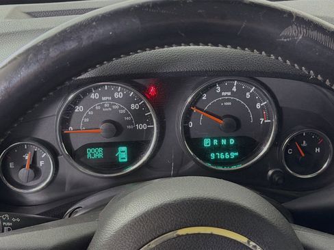 Used 2015 Jeep Wrangler Sahara w/ Connectivity Group image 14