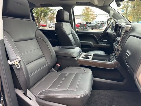 Used 2018 GMC Sierra 2500 Denali w/ Duramax Plus Package image 37