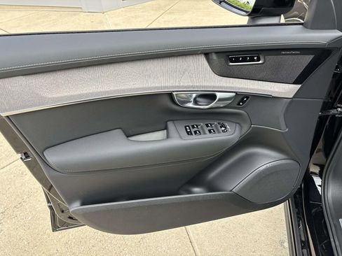 New 2026 Volvo XC90 B6 Ultra w/ Protection Package Premier image 11