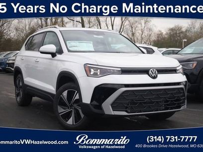 New 2026 Volkswagen Taos SE