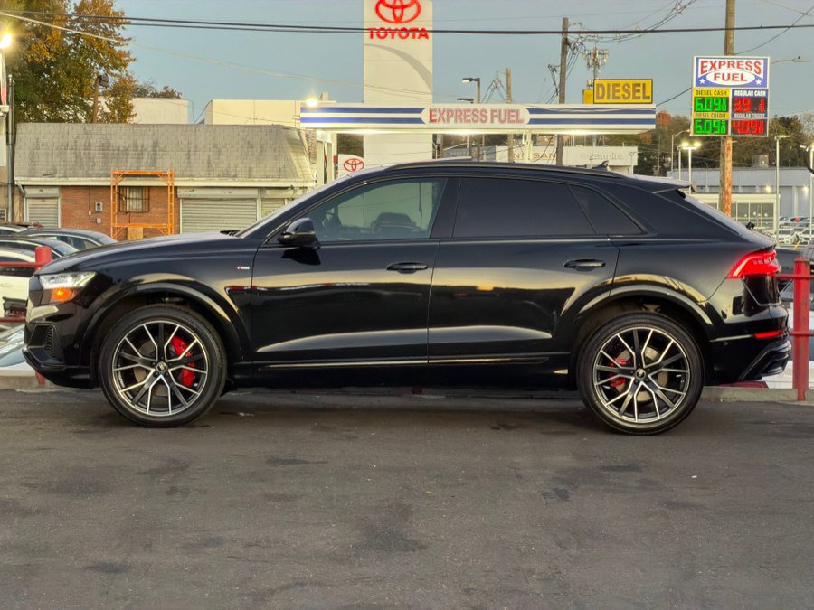 Used 2023 Audi Q8 Premium Plus w/ Premium Plus Package AWD/4WD image 16