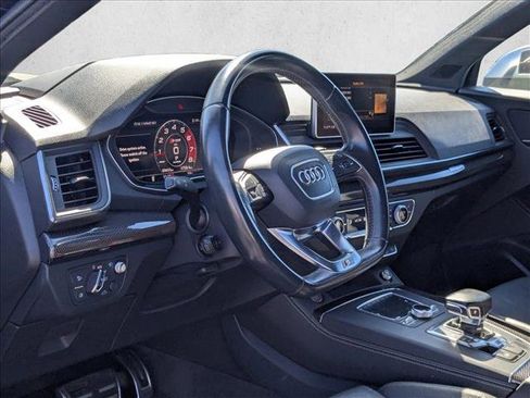 Used 2018 Audi SQ5 Prestige image 2