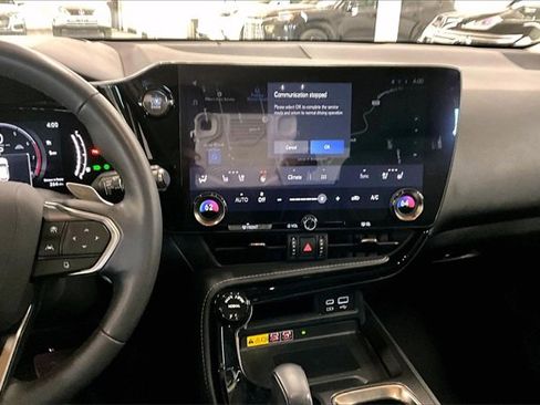 Certified 2023 Lexus NX 350 AWD w/ Luxury Package image 9