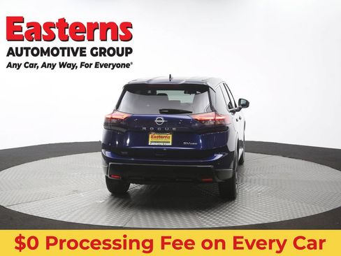 Used 2024 Nissan Rogue SV AWD/4WD image 38