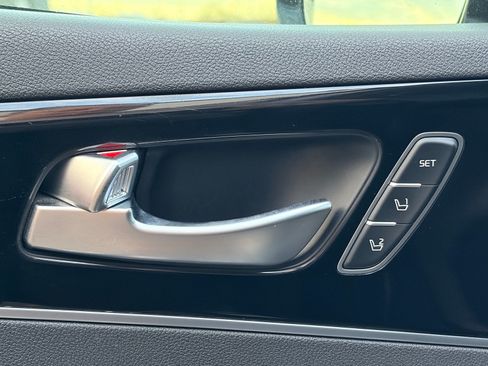 Used 2018 Kia Sorento SX FWD image 8