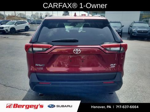 Used 2023 Toyota RAV4 XLE Premium image 3