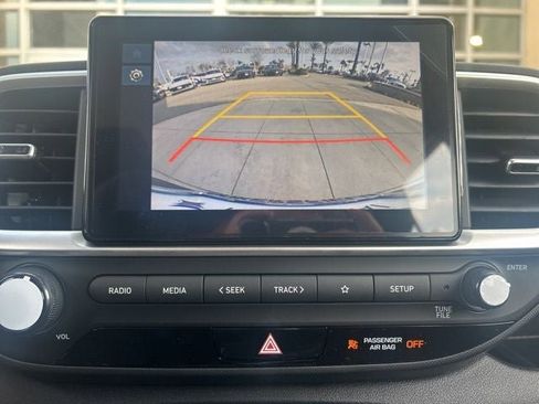 New 2026 Hyundai Venue SE image 11