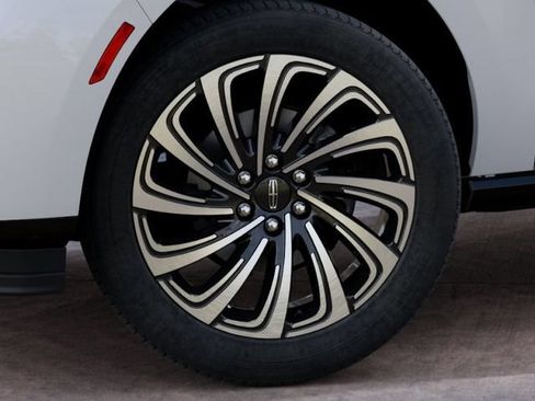 New 2027 Lincoln Navigator Black Label AWD/4WD image 22