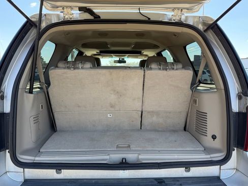 Used 2010 Ford Expedition Limited image 5