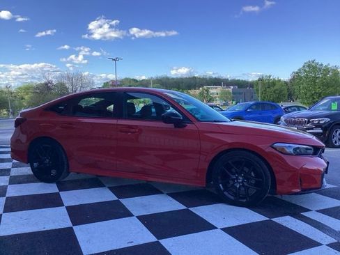 Used 2025 Honda Civic Sport image 5