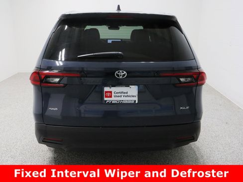 Certified 2025 Toyota Grand Highlander AWD image 8