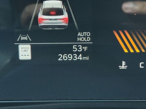 Used 2025 Kia K4 LXS image 39