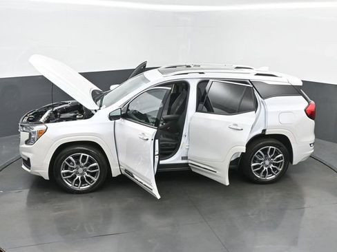 Used 2023 GMC Terrain Denali w/ LPO, Floor Liner Package AWD/4WD image 61