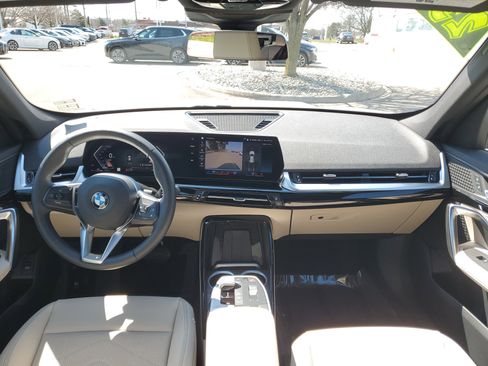 Certified 2023 BMW X1 xDrive28i w/ Convenience Package image 21