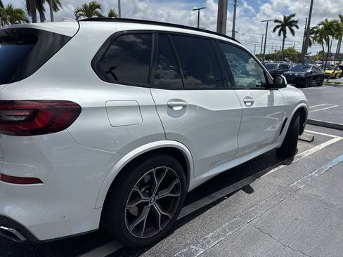 Used 2021 BMW X5 sDrive40i w/ M Sport Package RWD image 11