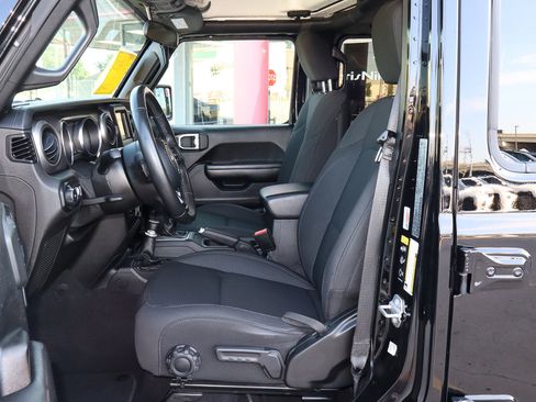 Used 2021 Jeep Wrangler Unlimited Sport image 7