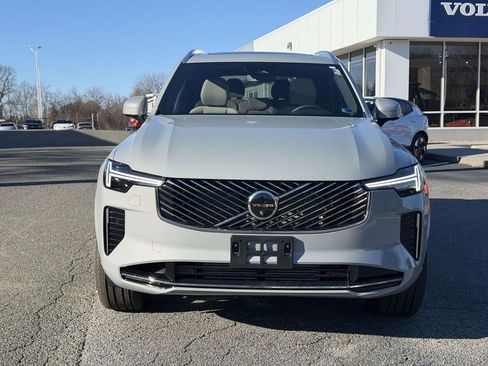 New 2026 Volvo XC90 T8 Plus w/ Protection Package Premier image 23