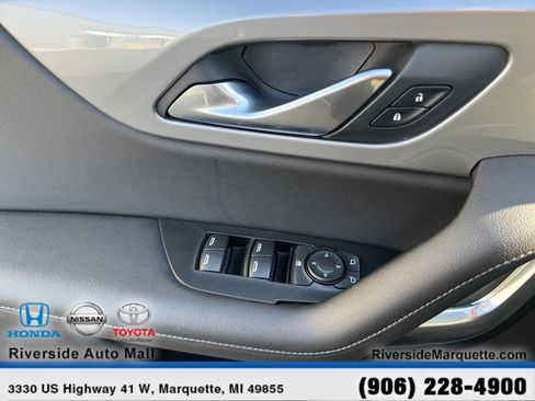 Used 2020 Chevrolet Blazer LT image 23