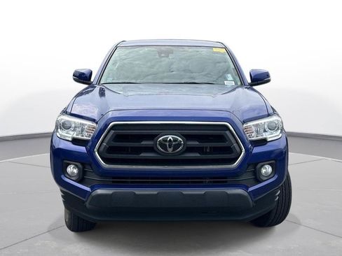 Used 2023 Toyota Tacoma SR5 w/ Technology Package AWD/4WD image 3