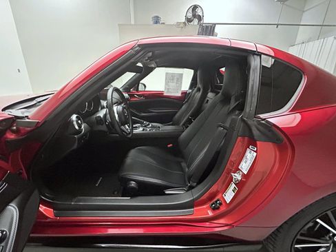 Used 2025 MAZDA MX-5 Miata RF Grand Touring w/ Appearance Package image 10